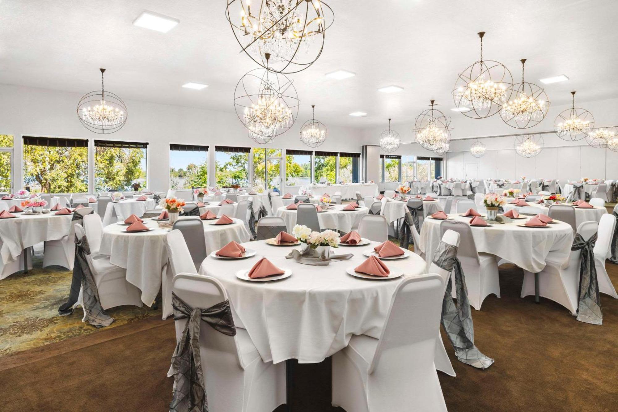Richland Riverfront Hotel And Conference Center, Ascend Hotel Collection Eksteriør bilde